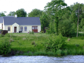Kesh Lakeside Cottage